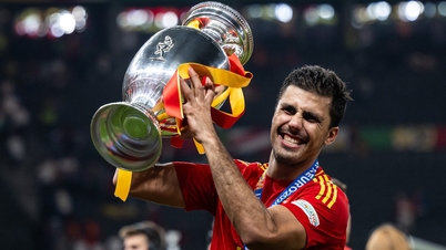 Đội hình tiêu biểu EURO 2024 tranh cãi: Rodri không có mặt