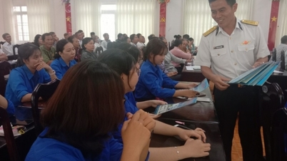 Tuyên truyền biển đảo cho 120 người dân huyện Đất Đỏ, tỉnh Bà Rịa – Vũng Tàu