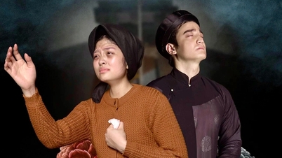 Đoàn nghệ sĩ 3 miền xúc động khi xem “Đêm thiêng liêng”