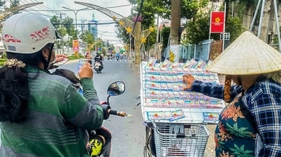 អ្នកលក់សំបុត្រត្រូវប្រឈមមុខនឹងស្ថានភាពឆ្គងជាច្រើនពីអតិថិជន។