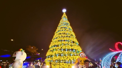 ជាលើកដំបូង Da Nang រៀបចំពិធីបុណ្យណូអែល - ស្វាគមន៍ឆ្នាំថ្មីក្នុងរយៈពេល 20 ថ្ងៃ។