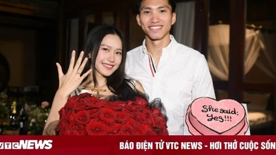 Doan Van Hau បានស្នើសុំមិត្តស្រីរបស់គាត់ Doan Hai My
