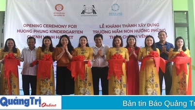 Bàn giao phòng học và công trình phụ trợ cho các điểm trường mầm non ở Hướng Hóa