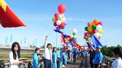 អត្តពលិក 600 នាក់ចូលរួមពិធីបុណ្យ "ជិះកង់ដើម្បីសន្តិភាព" នៅខេត្ត Quang Tri