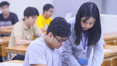 Bài thi tổ hợp KHXH tiệm cận cách ra đề mới
