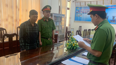ការកាត់ទោសជនជាប់ចោទពីបទជីកយករ៉ែខ្សាច់ខុសច្បាប់នៅទន្លេ Co Chien