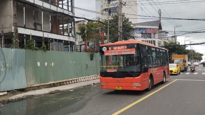 On the first day of Tet, in Khanh Hoa there is only one bus route operating.