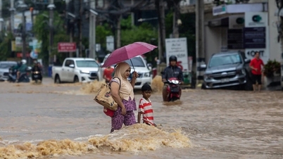 Thailand issues flood warnings in 11 provinces