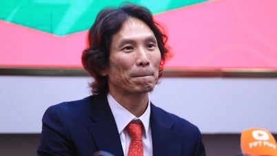 Thoát án phạt nguội, HLV Gong Oh Kyun và Văn Kiên bị nhắc nhở vì vụ xô xát