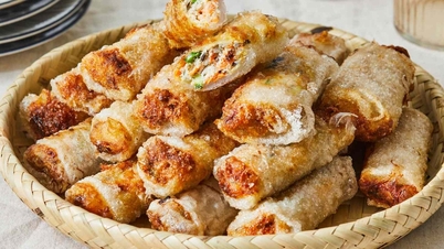 Vietnamese fried spring rolls are among the best shrimp dishes in the world.