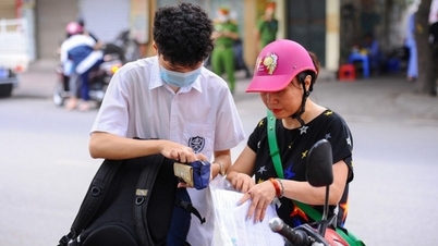 Tỷ lệ chọi cao, 105.000 sĩ tử Hà Nội bước vào kỳ thi lớp 10 đầy căng thẳng