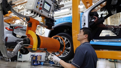 Asian factories under pressure because of China