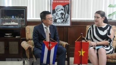 Đoàn đại biểu Báo Nhân Dân thăm và làm việc tại Cuba