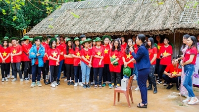 សាលា​តម្រូវ​ឲ្យ​សិស្ស​ចំណាយ​ប្រាក់​ជិត ៣​លាន​ដុង​សម្រាប់​បទពិសោធន៍៖ តើ​មន្ទីរ​អប់រំ Hai Phong និយាយ​អ្វីខ្លះ?