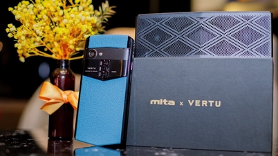 Giới thượng lưu Việt Nam dần chuyển sang điện thoại Vertu 4G/5G