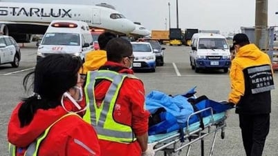 Chuyến bay đi Hà Nội hạ cánh khẩn cấp tại Đà Nẵng cấp cứu hành khách