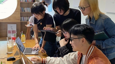グループ課題は学生が数千ドル相当の注文を獲得するのに役立つ
