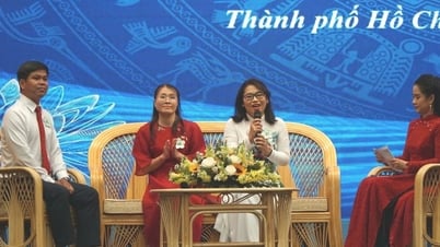គ្រូ​មត្តេយ្យ​ផ្លាស់​ប្តូរ​ក្នុង​ពិធី​គម្រប់​ខួប សង្ឃឹម​«បើក​ចិត្ត​យល់»