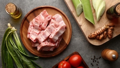 Giá heo hơi nối đà giảm, thấp nhất 56.000 đồng/kg