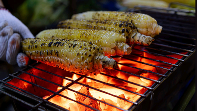 Hanoi in winter, typical dishes attract young people