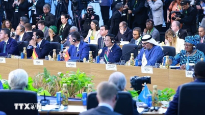 Join hands to eliminate poverty and build a sustainable planet
