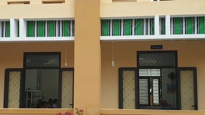 នាយក​សាលា​រង​ការ​ចោទ​ប្រកាន់​ពី​បទ​ប្រកាស​តម្លៃ​ផ្ទាំង​ក្រណាត់​ពន្លឺ​ថ្ងៃ​សម្រាប់​សាលា​ខ្ពស់​ជាង​៣​ដង