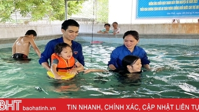 Huong Khe ខិតខំឱ្យកុមារជាង 80% ចេះហែលទឹកដោយសុវត្ថិភាព។