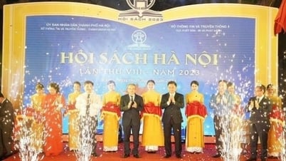 Thắp lửa tri thức – kiến tạo tương lai