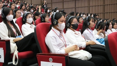 1,000 female students inspired to believe in themselves