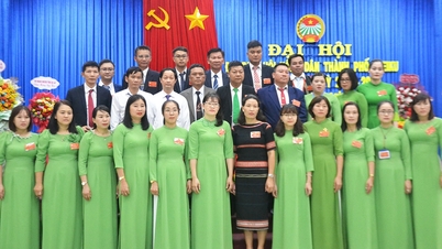 https://baogialai.com.vn/pleiku-co-4224-nong-dan-san-xuat-kinh-doanh-gioi-post241498.html