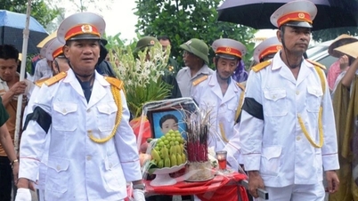 ការធ្វើមាតុភូមិនិវត្តន៍នៃទុក្ករបុគ្គលចំនួន 2 នាក់ដែលត្រូវបានកំណត់អត្តសញ្ញាណបន្ទាប់ពីការវង្វេងអស់រយៈពេល 40 ឆ្នាំ