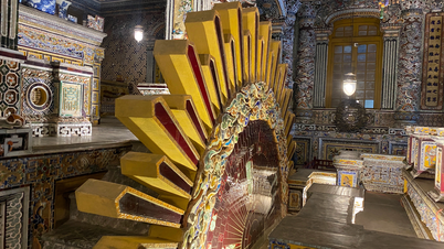 ความอลังการภายในสุสานกษัตริย์ไคดิงห์