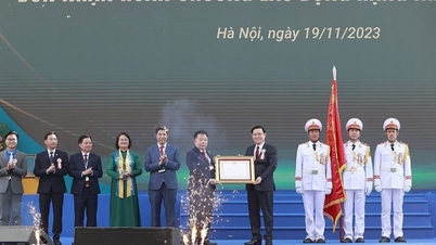 Chủ tịch Quốc hội Vương Đình Huệ dự Lễ kỷ niệm 60 năm Học viện Tài chính