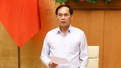It is necessary to study and apply well the policy mechanism to promote public investment disbursement.