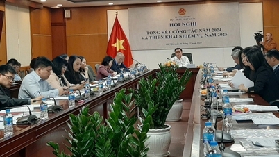 ក្រសួង​ឧស្សាហកម្ម និង​ពាណិជ្ជកម្ម​បាន​កំណត់​ទិសដៅ​នៃ​ការ​នាំ​ចេញ​ឱ្យ​កើនឡើង​ពី ១០-១២% នៅ​ឆ្នាំ​២០២៥
