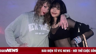 Taylor Swift ឱប Lisa នៅខាងក្រោយឆាកយ៉ាងស្និទ្ធស្នាល នៅឯការប្រគំតន្ត្រីនៅប្រទេសសិង្ហបុរី