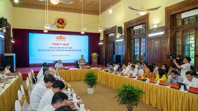 Chủ tịch Quốc hội Vương Đình Huệ: Cần xây dựng một nền tư pháp chuyên nghiệp
