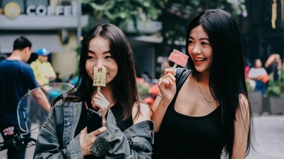 ការ៉េម​ក្លែង​ក្លាយ​តំបន់​ទេសចរណ៍​ល្បីៗ​នៅ​ហាណូយ​ទាក់ទាញ​ភ្ញៀវ​ទេសចរ