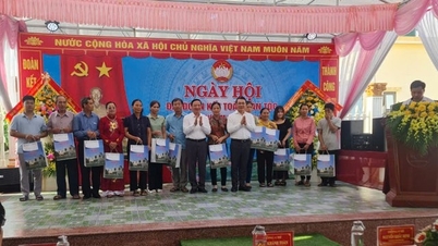 ទិវាឯកភាពជាតិដ៏រីករាយនៅស្រុក Giao Thuy