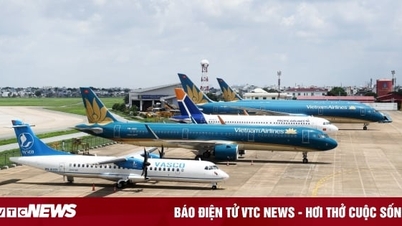 Giá vé máy bay 30/4 lại "nóng"