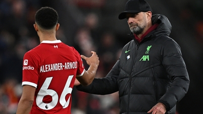 Klopp៖ "ខ្ញុំ​សប្បាយ​ចិត្ត​ជាង​រដូវ​កាល​មុន​ដល់​ទៅ​៦ដង"