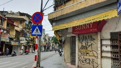 Ngân hàng đại hạ giá bất động sản phố cổ Hà Nội