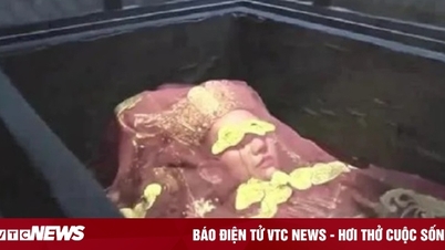Mở mộ cổ, chuyên gia thất kinh khi thấy thi hài da vẫn đàn hồi như người sống