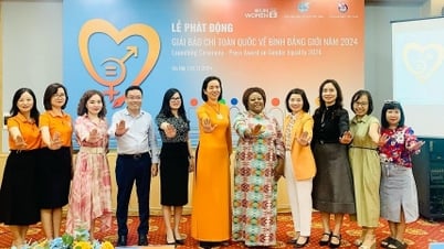 ពានរង្វាន់សារព័ត៌មានជាតិលើកទី១ ស្តីពីសមភាពយេនឌ័រ បានចាប់ផ្តើមហើយ។