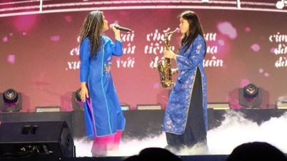 Trinh Cong Son's sister said at the Peace Song night: 'Mr. Son is the happiest person'