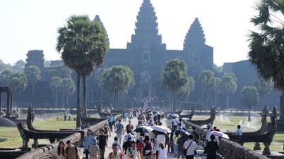 ភ្ញៀវ​ទេសចរ​ចិន​មក​កម្ពុជា​កើន​ជាង ៤០០% នៅ​តែ​តាម​ពី​ក្រោយ​ភ្ញៀវ​ទេសចរ​ថៃ និង​វៀតណាម