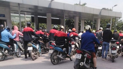 Lao động 'phập phù' ca kíp vì cắt điện