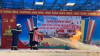 Công an huyện Mỹ Đức tuyên truyền PCCC&CNCH cho 7.000 giáo viên, học sinh