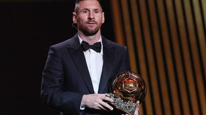 Messi បានឈ្នះ Ballon d'Or ទីប្រាំបីរបស់គាត់។