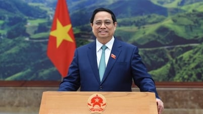 នាយករដ្ឋមន្ត្រី Pham Minh Chinh សម្ភាសដោយ Clever Group Media Corporation ប្រទេសរូម៉ានី